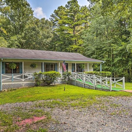 Quiet Home With Fire Pit - 1 Mi To Downtown Acworth! Eksteriør billede