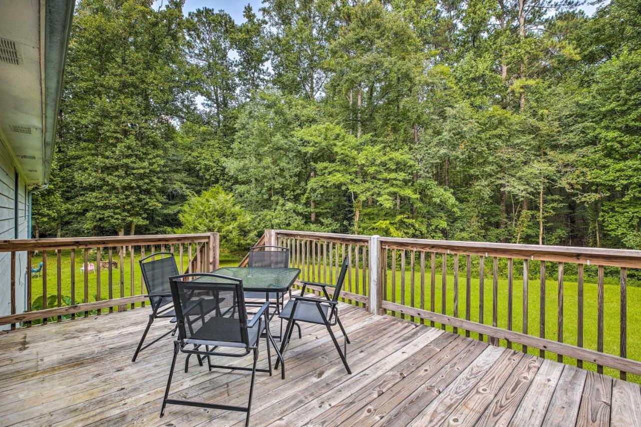 Quiet Home With Fire Pit - 1 Mi To Downtown Acworth! Eksteriør billede